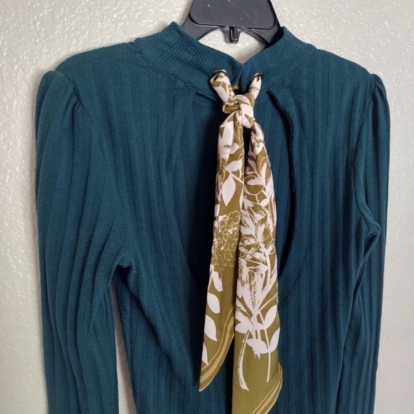 Free People Party In The Back Ribbed Cutout Open Back Scarf Tie Top sz L - Picture 7 of 11